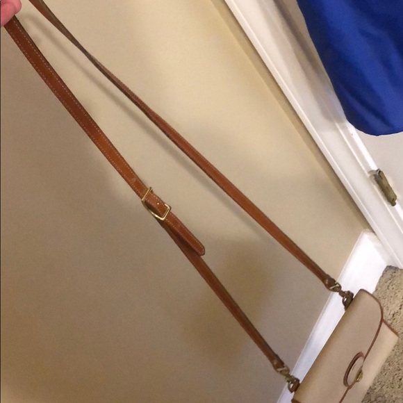 Dooney & Bourke purse. Some marks. Used condition - Picture 2 of 4